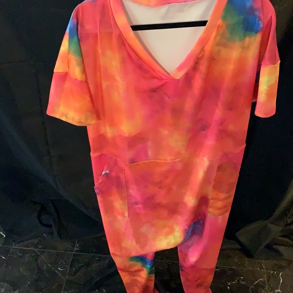 🛑🛑SOLD🛑🛑 Rainbow Sherbet Tie Dye Jumper - Picture 3 of 3